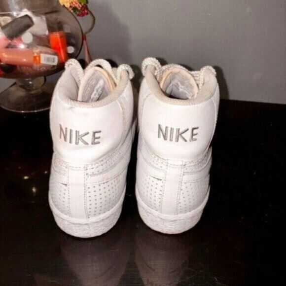 Nike Blaze Mid White High-Top Sneakers - Picture 3 of 5